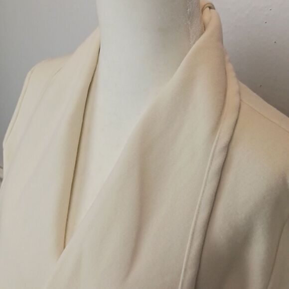 FASHION NOVA Women's Manhattan Ivory wrap faux wool coat sz S - Picture 5 of 14